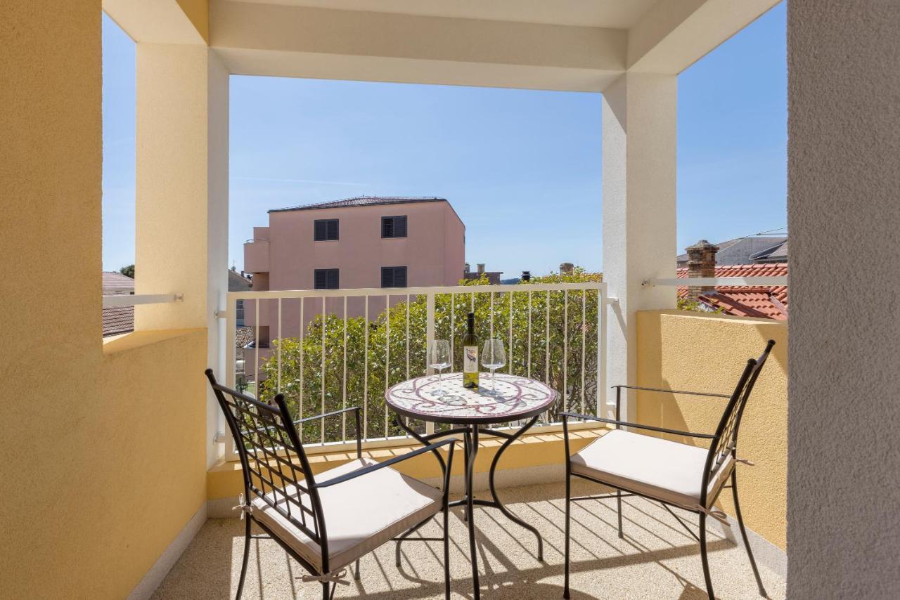 Porto Sereno Apartments Šibenik Eksteriør bilde