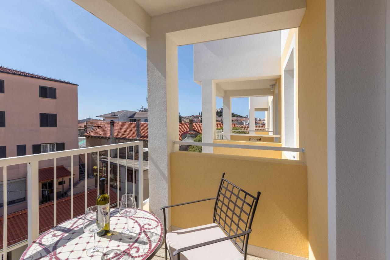 Porto Sereno Apartments Šibenik Eksteriør bilde